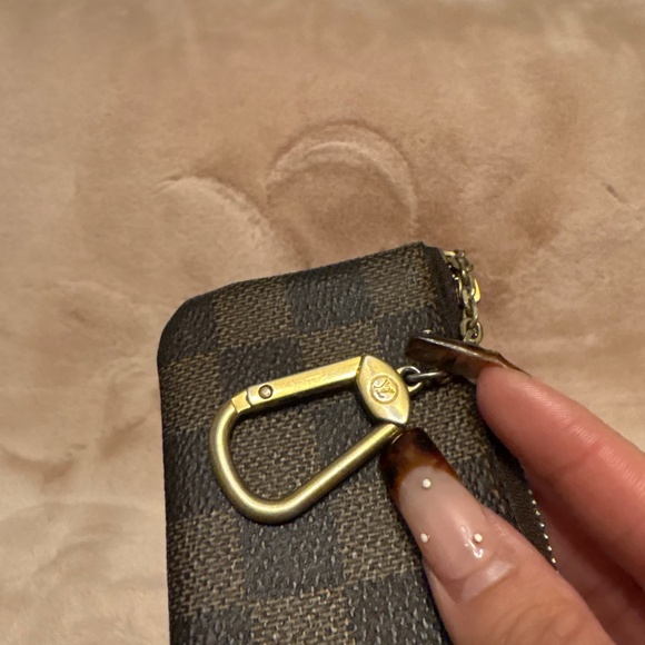 LV key pouch DE - Picture 12 of 12